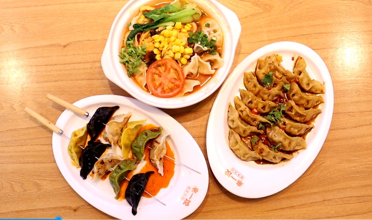 新式水饺加盟十大常见问题解答：从选址到运营全指南